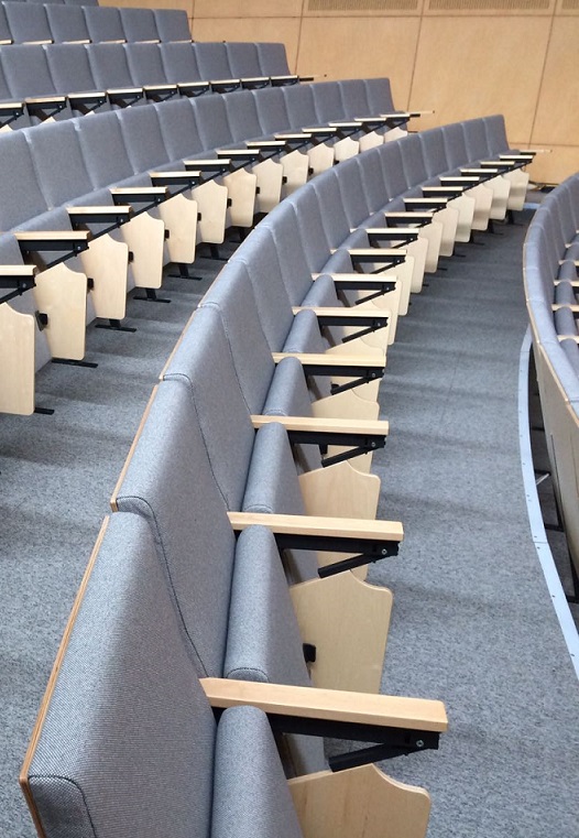 auditorium stoelen