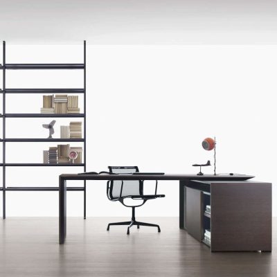 01_corner_desk-uai-1920x960
