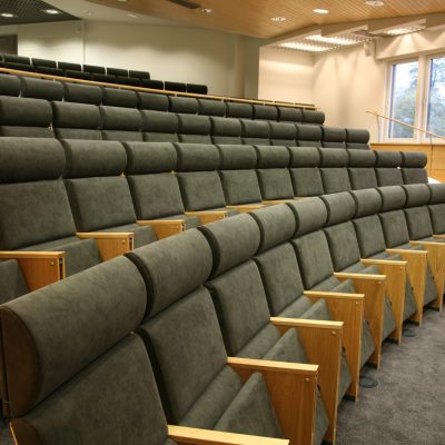 auditorium stoelen