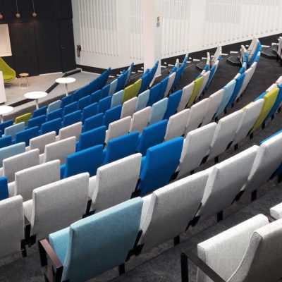 auditorium stoelen